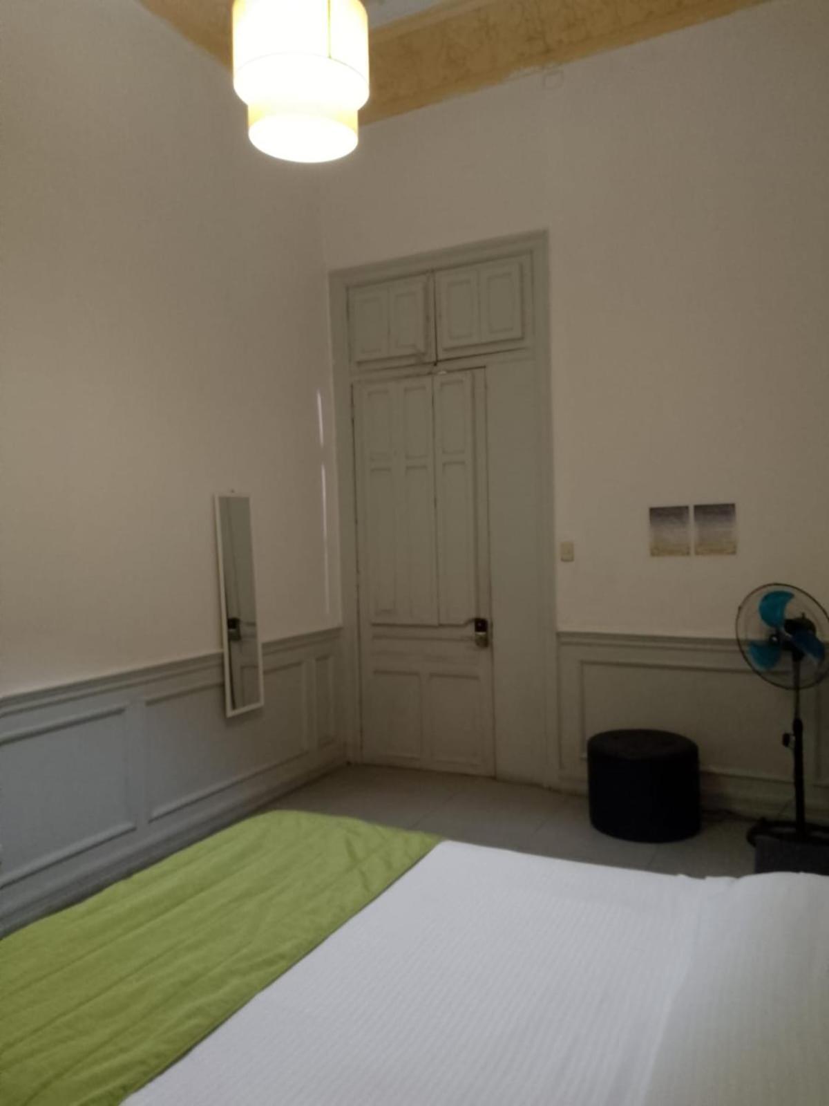 סנטיאגו Happy House Hostel מראה חיצוני תמונה