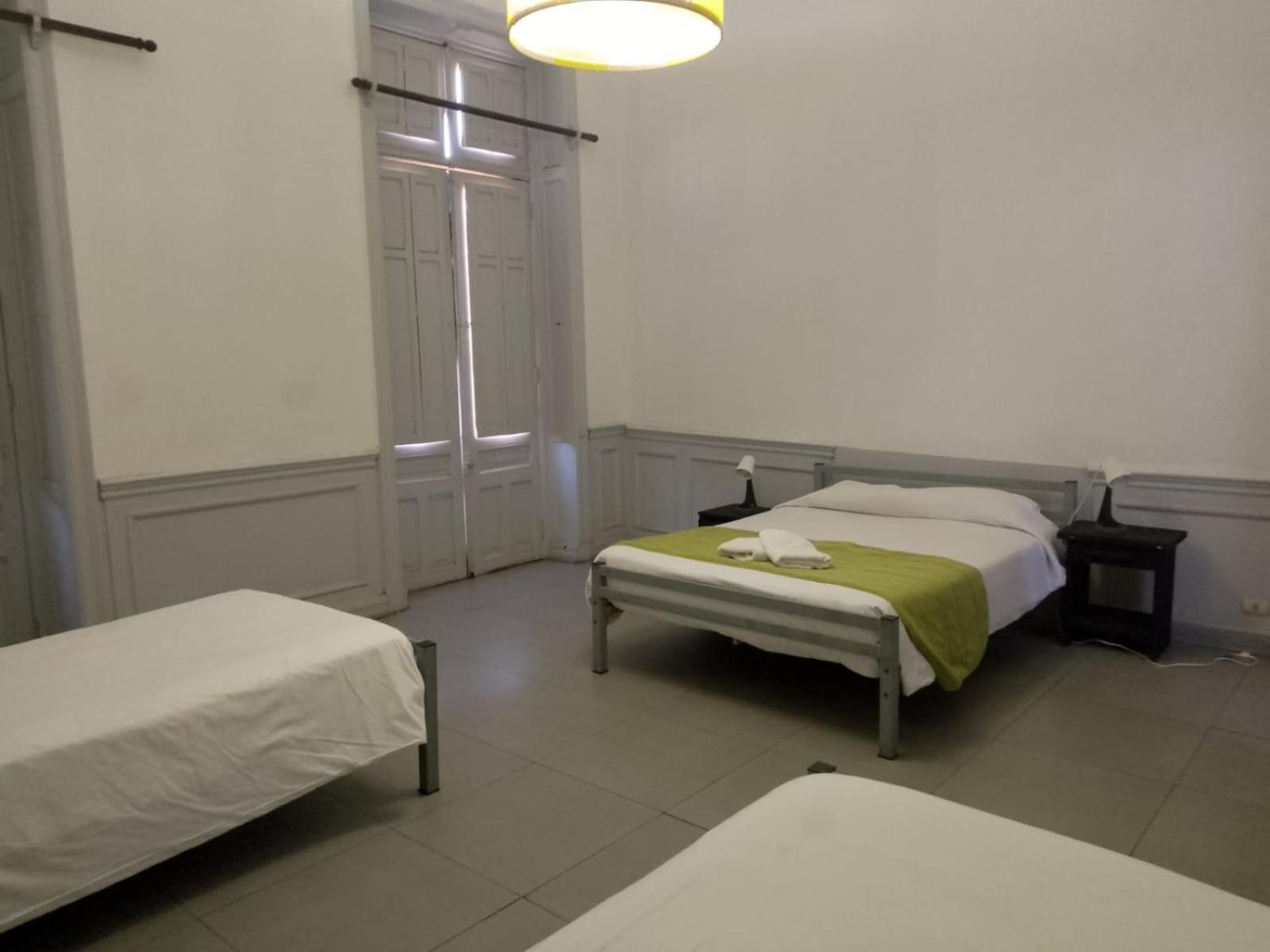 סנטיאגו Happy House Hostel מראה חיצוני תמונה